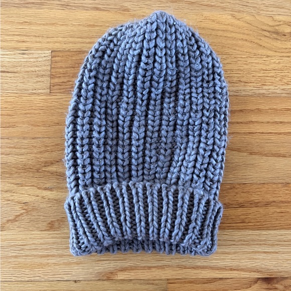 Phase 3 chunky knit beanie - Picture 3 of 6